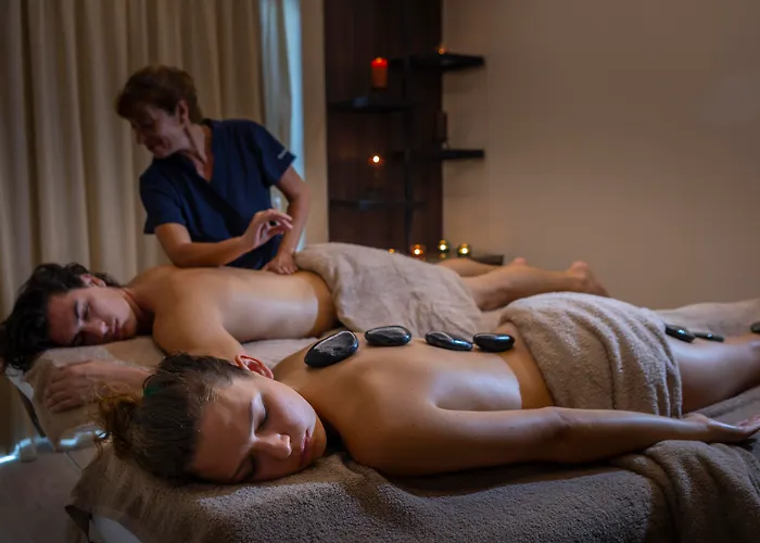 Leonardo Crystal Cove Hotel & Spa - Adults Only