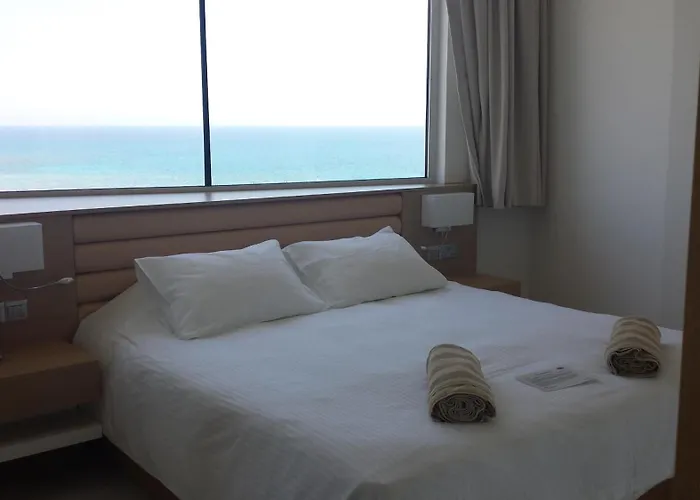 Vrissaki Beach Hotel