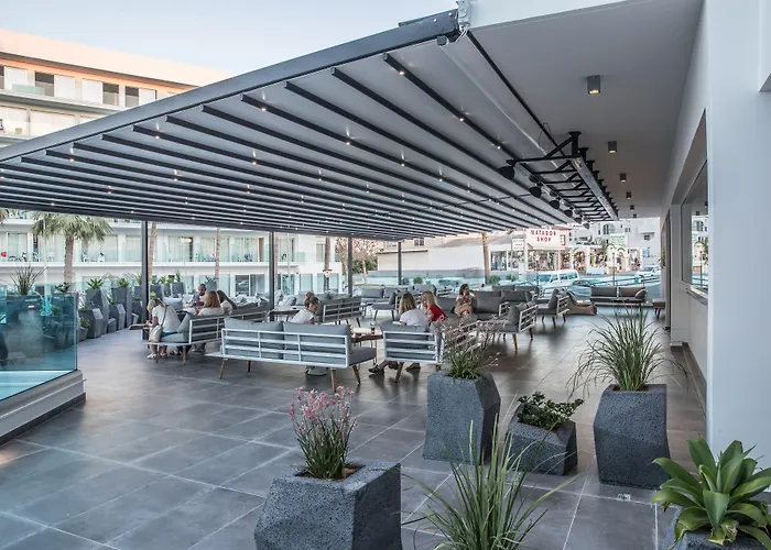 The Blue Ivy Hotel & Suites (Adults Only)